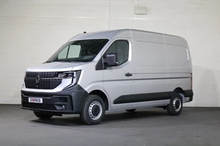 Hoofdafbeelding Renault Master Renault Master 2.0 dCi 170pk L2 H2 Nieuw Model Navigatie Camera Blind Spot 270gr Deuren