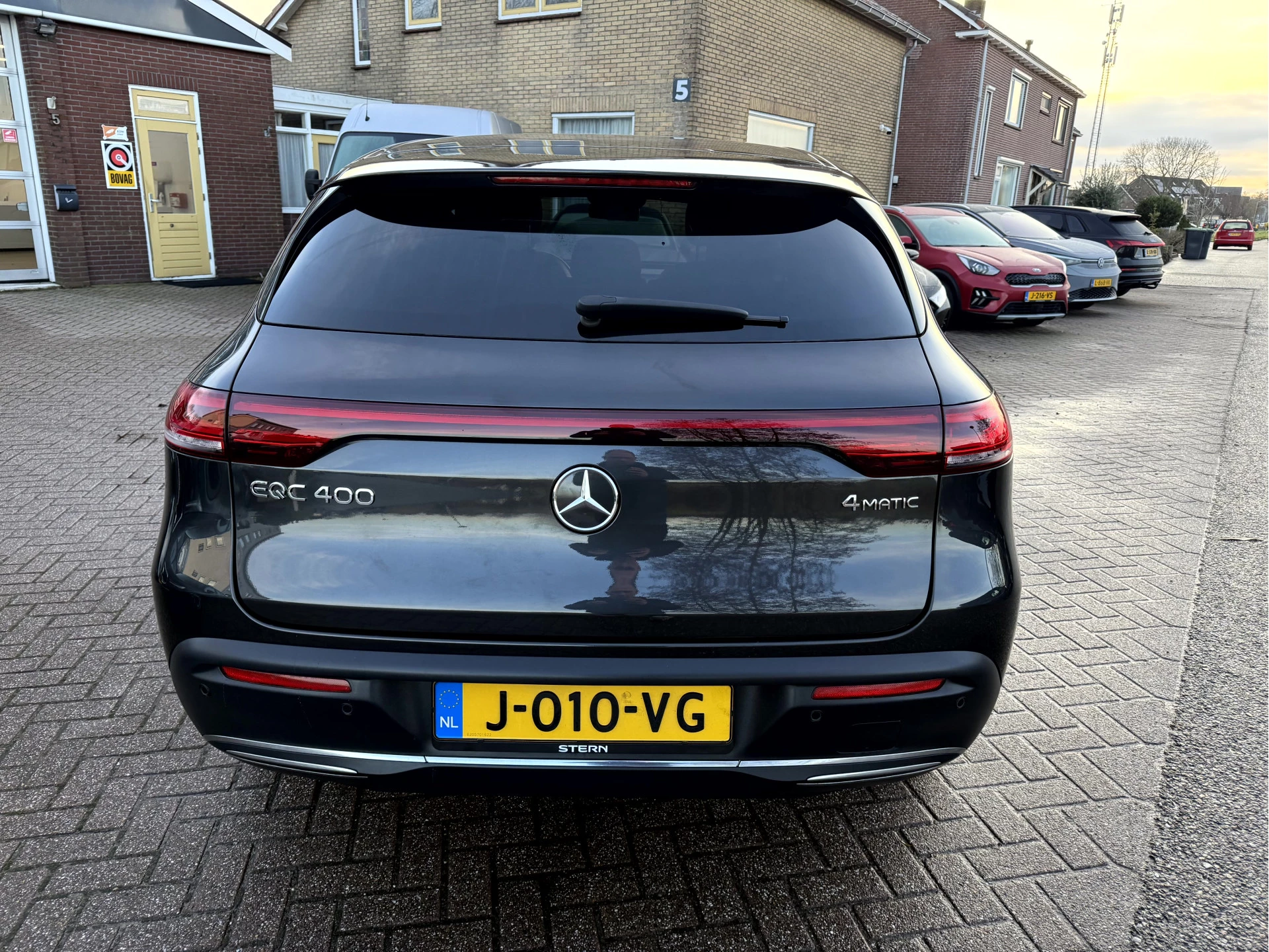 Hoofdafbeelding Mercedes-Benz EQC