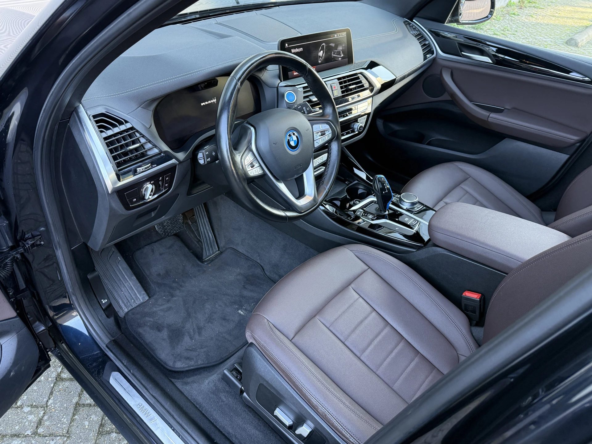 Hoofdafbeelding BMW iX3