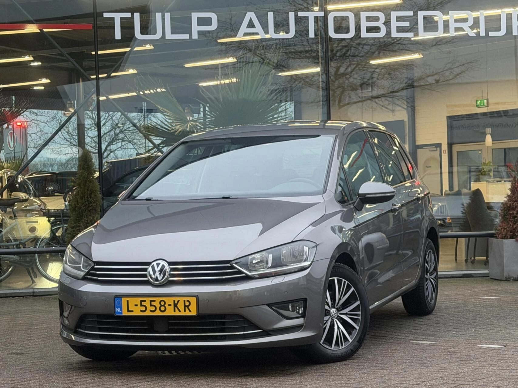 Hoofdafbeelding Volkswagen Golf Sportsvan