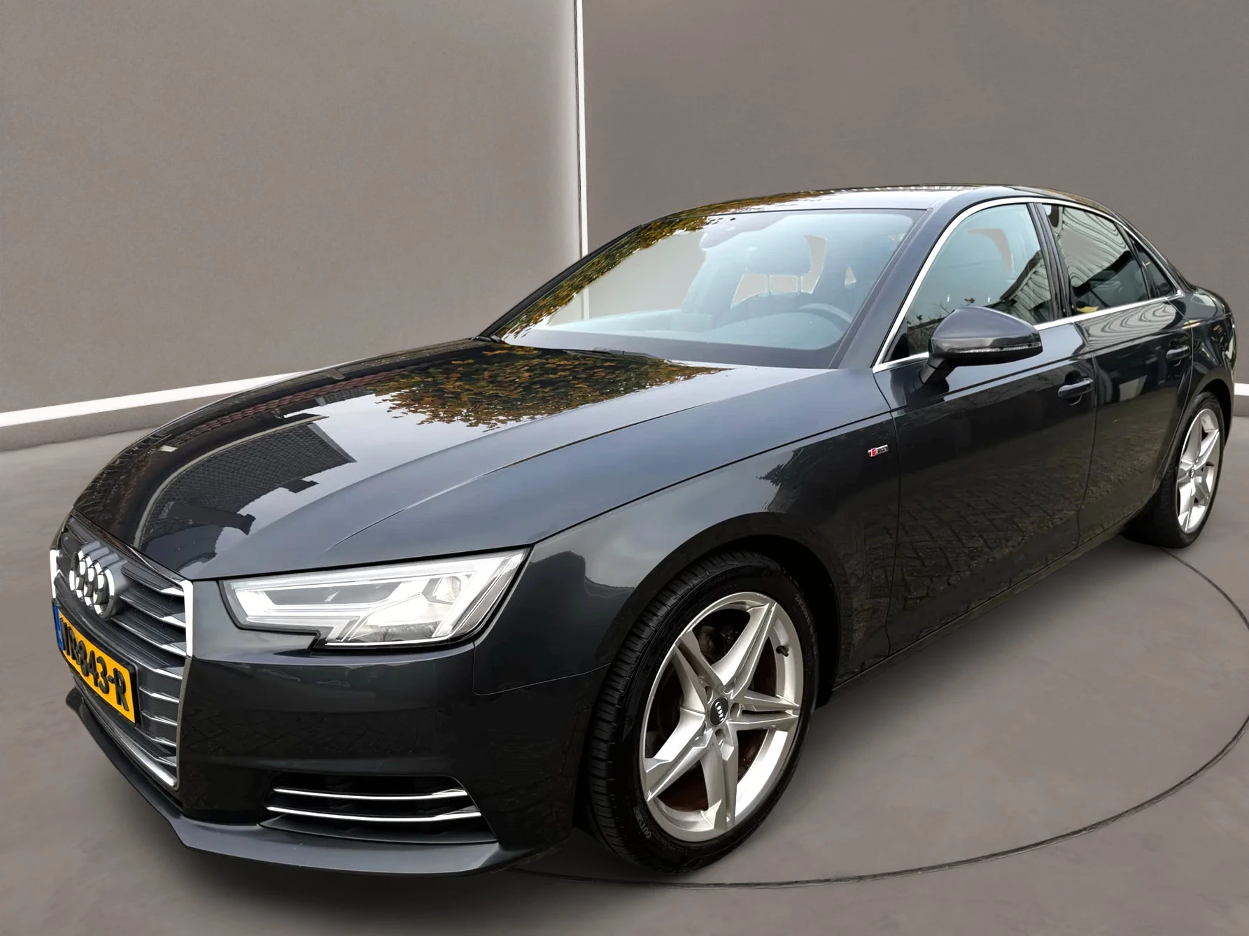 Hoofdafbeelding Audi A4