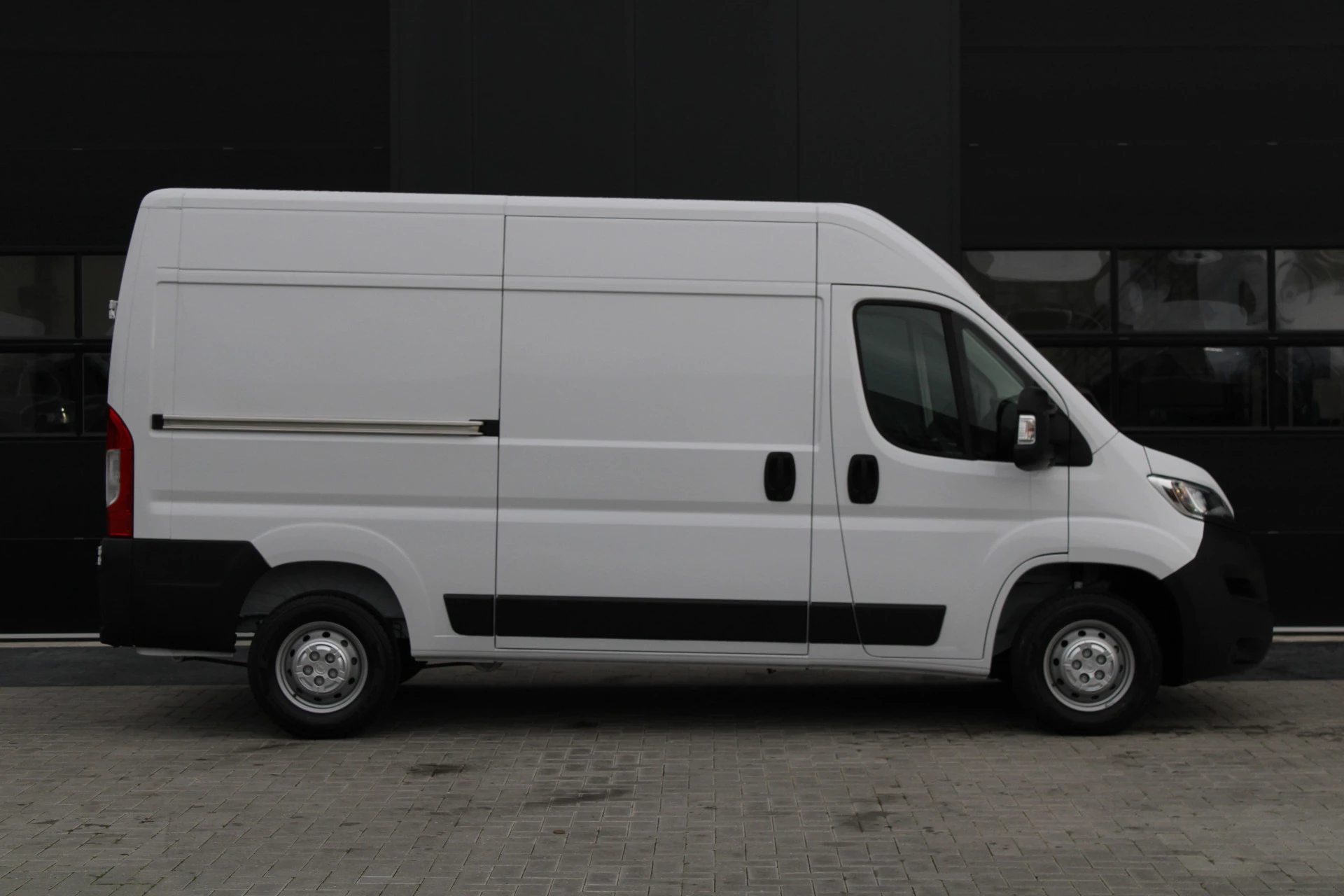 Hoofdafbeelding Opel Movano