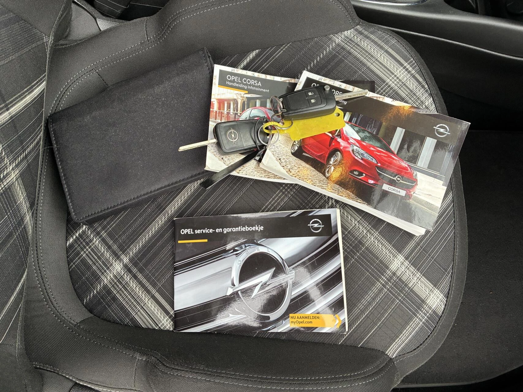 Hoofdafbeelding Opel Corsa