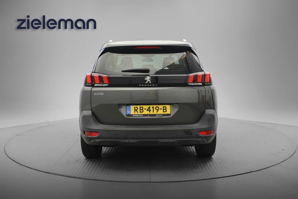 Hoofdafbeelding Peugeot 5008