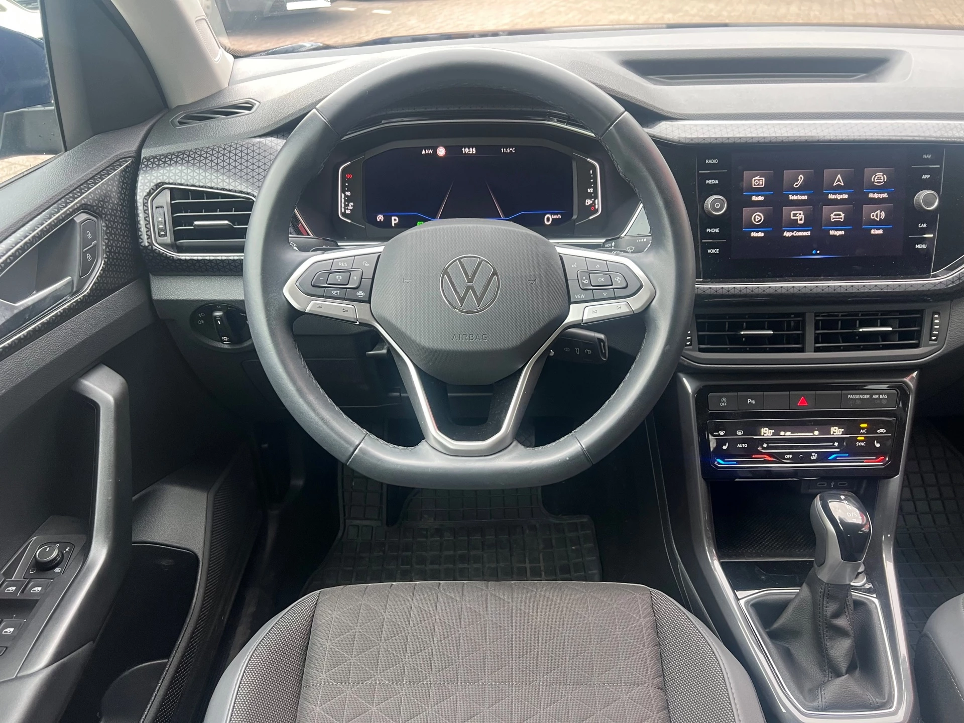 Hoofdafbeelding Volkswagen T-Cross
