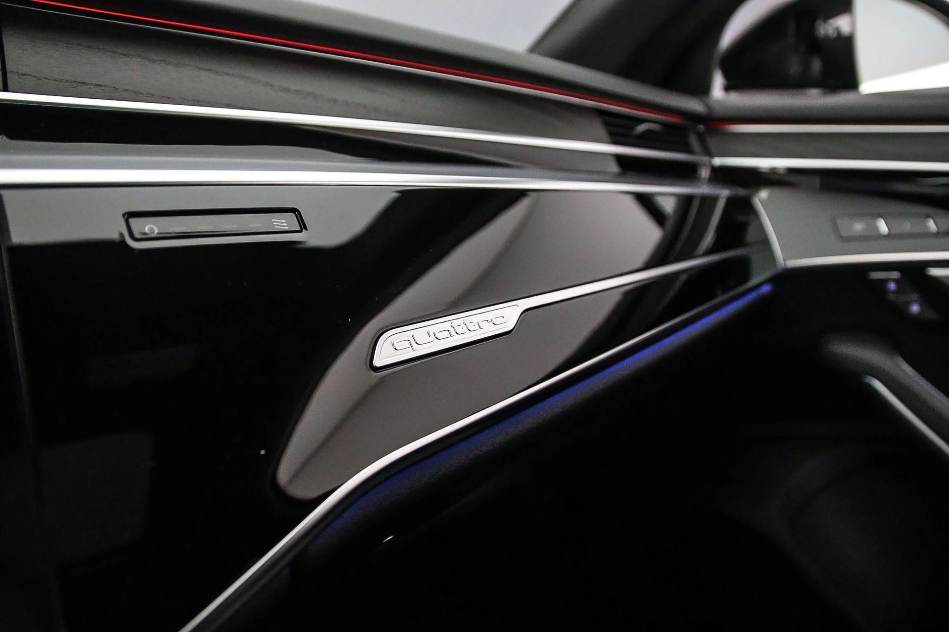 Hoofdafbeelding Audi A8