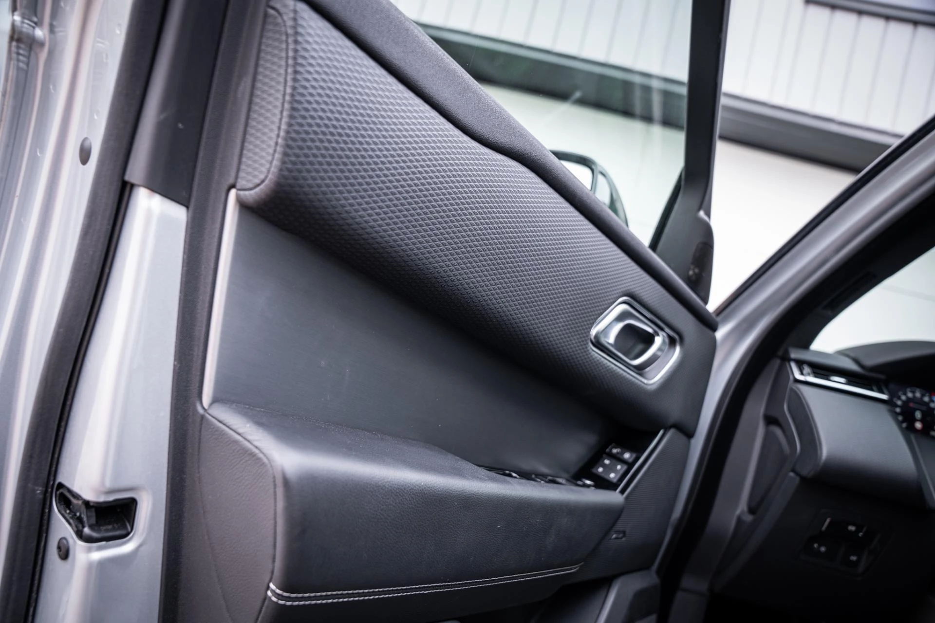 Hoofdafbeelding Land Rover Range Rover Velar