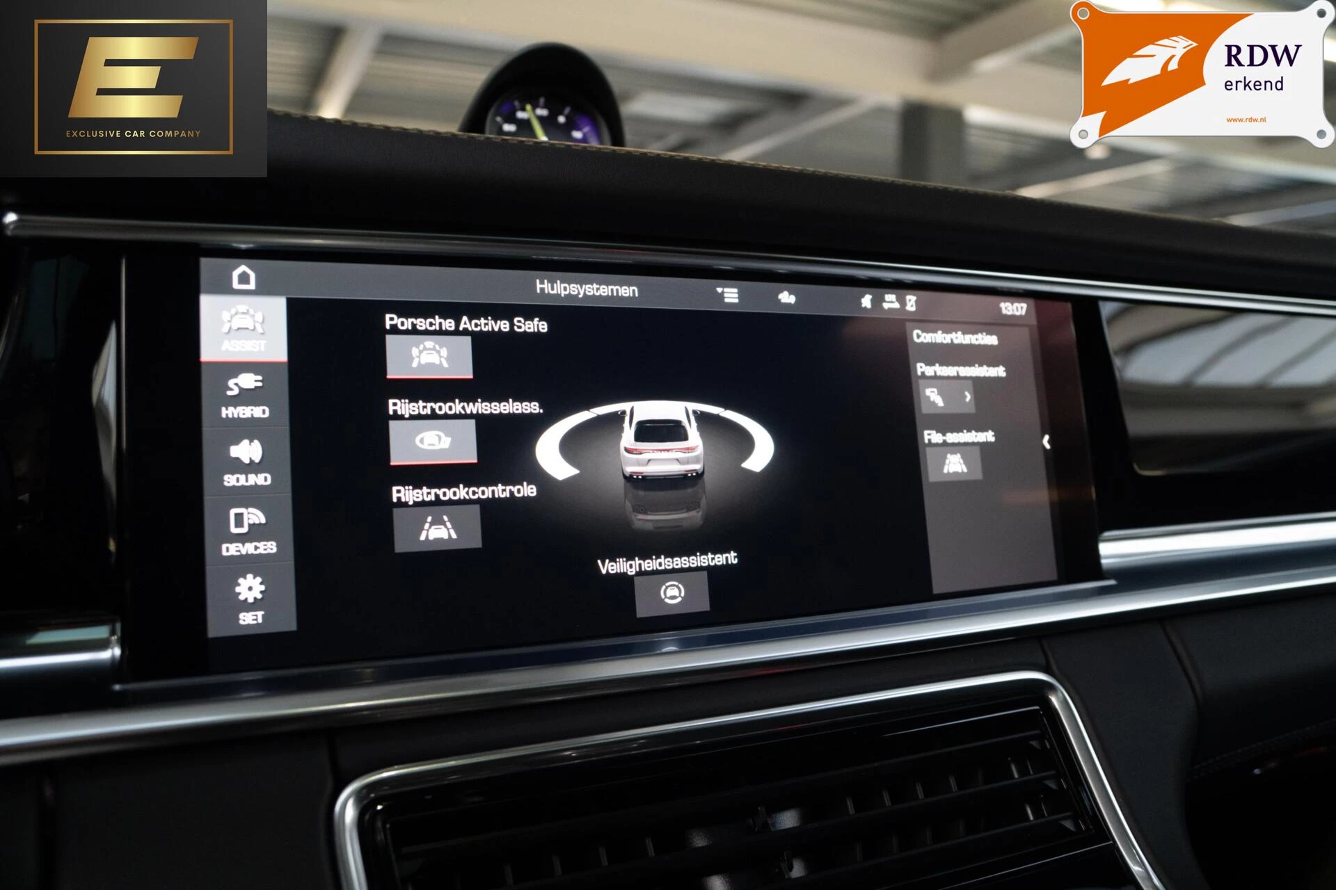 Hoofdafbeelding Porsche Panamera