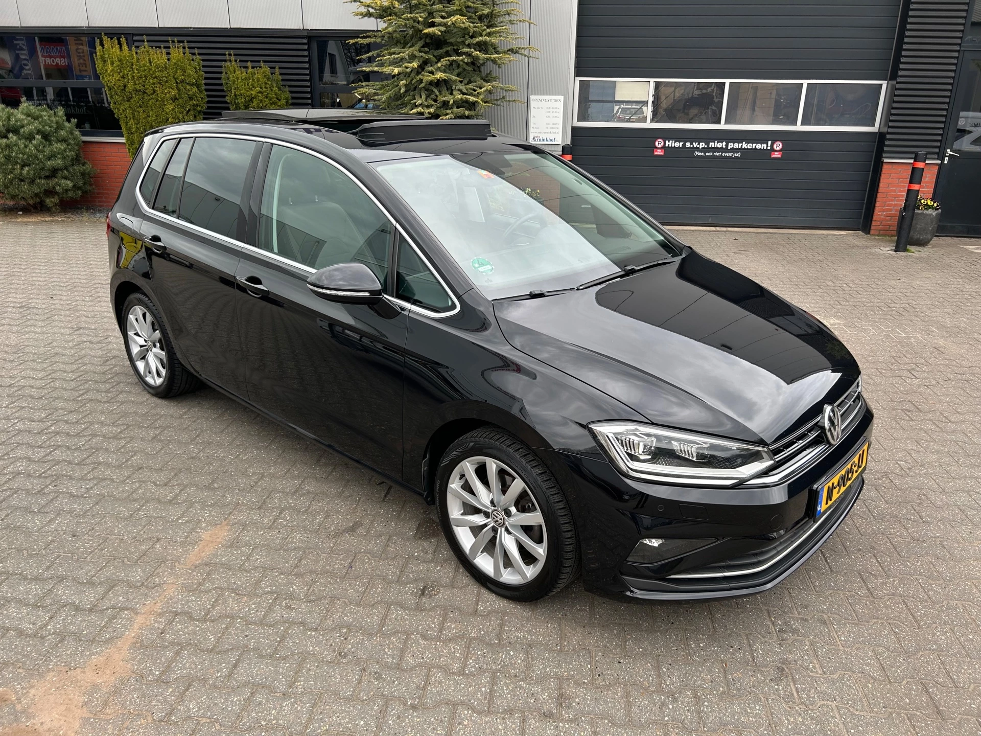 Hoofdafbeelding Volkswagen Golf Sportsvan