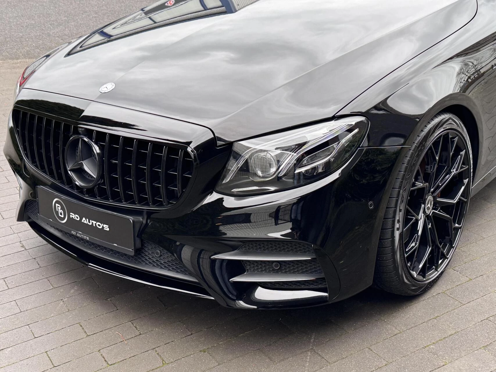 Hoofdafbeelding Mercedes-Benz E-Klasse
