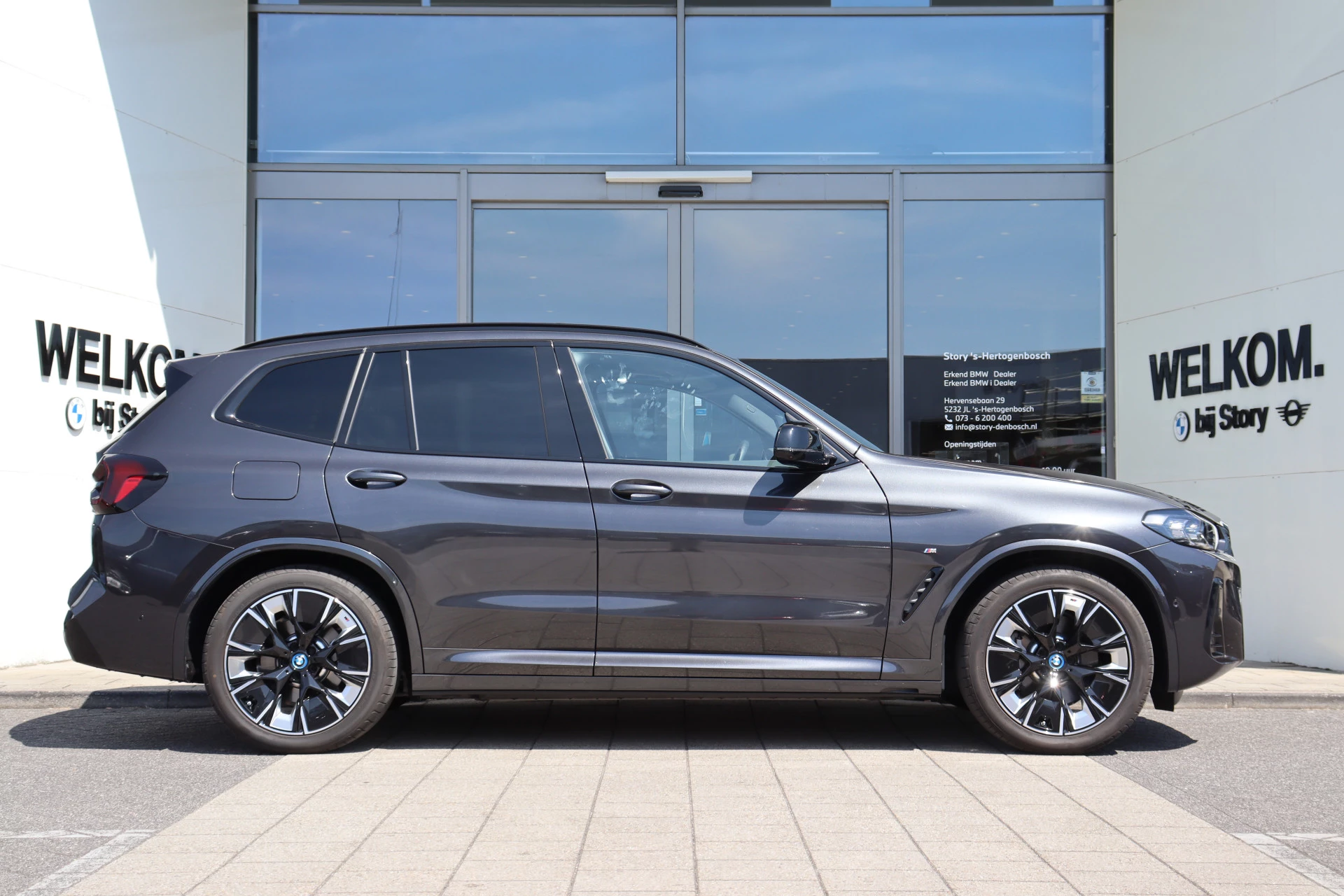 Hoofdafbeelding BMW iX3