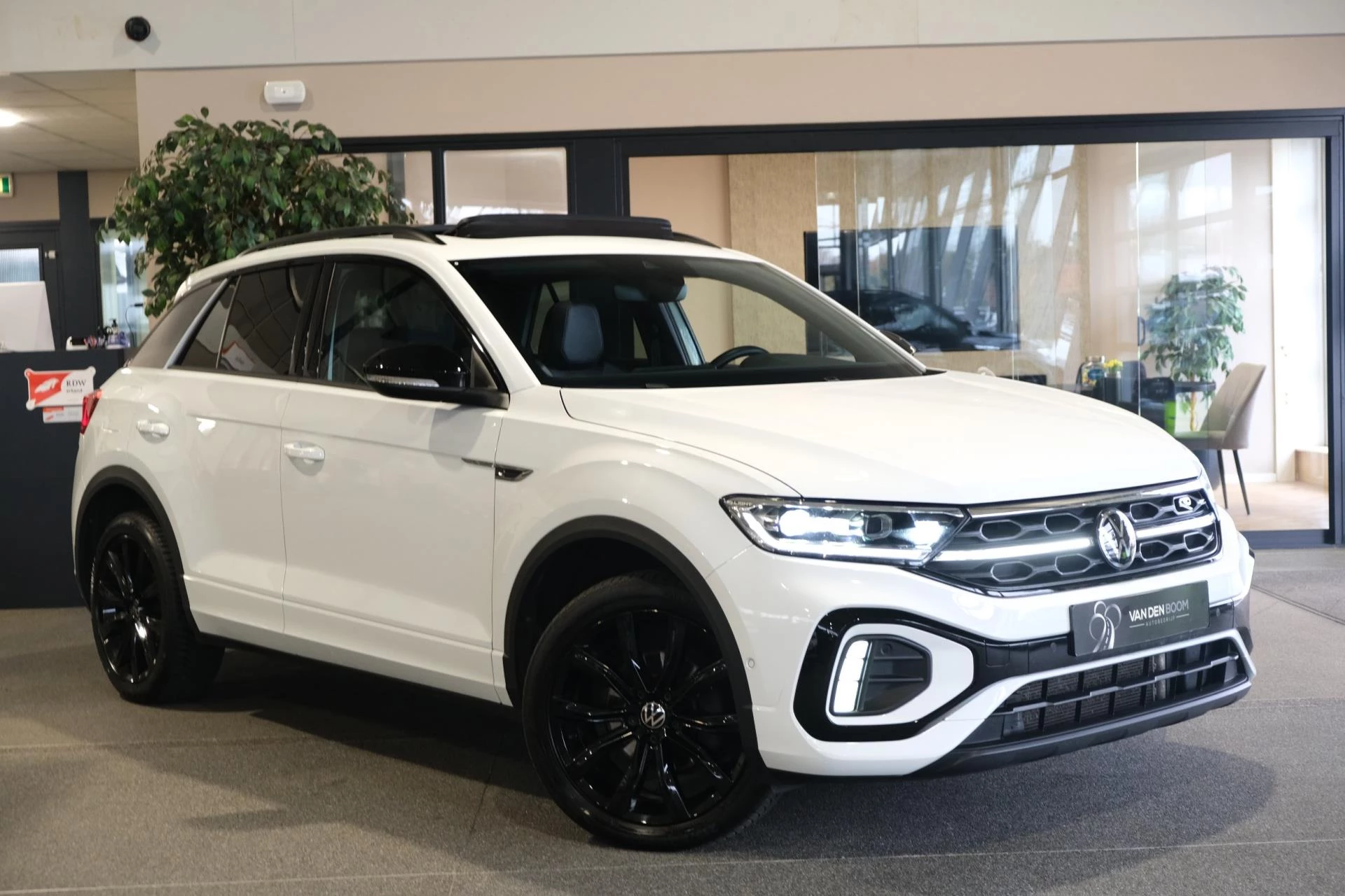 Hoofdafbeelding Volkswagen T-Roc
