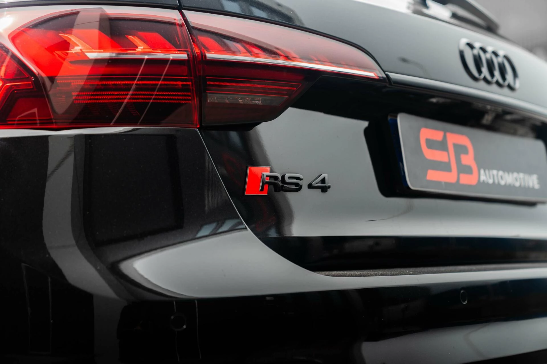 Hoofdafbeelding Audi RS4