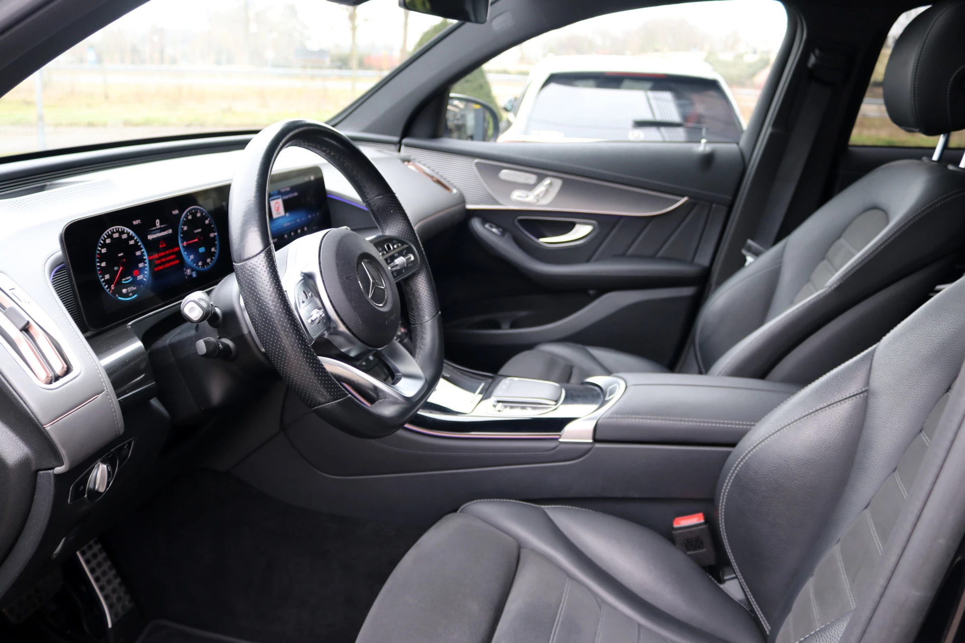 Hoofdafbeelding Mercedes-Benz EQC