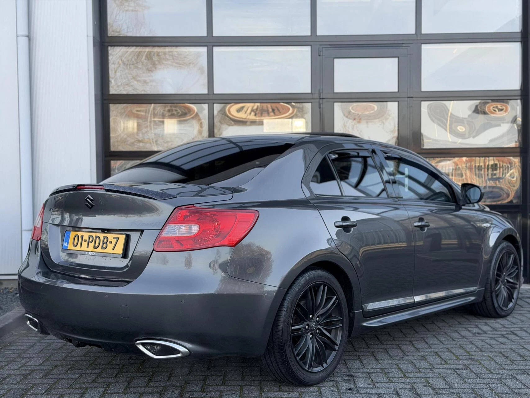 Hoofdafbeelding Suzuki Kizashi