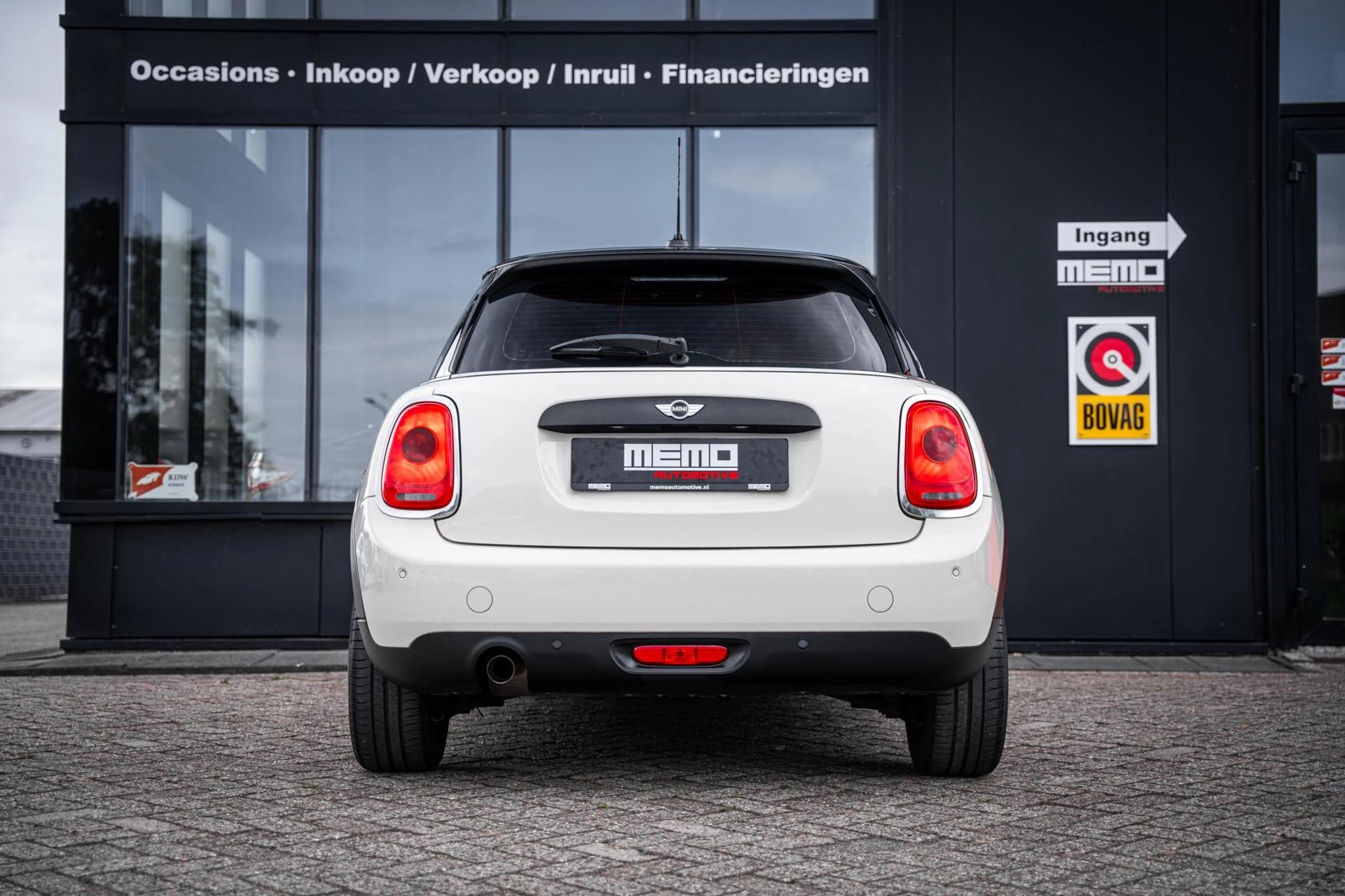 Hoofdafbeelding MINI One