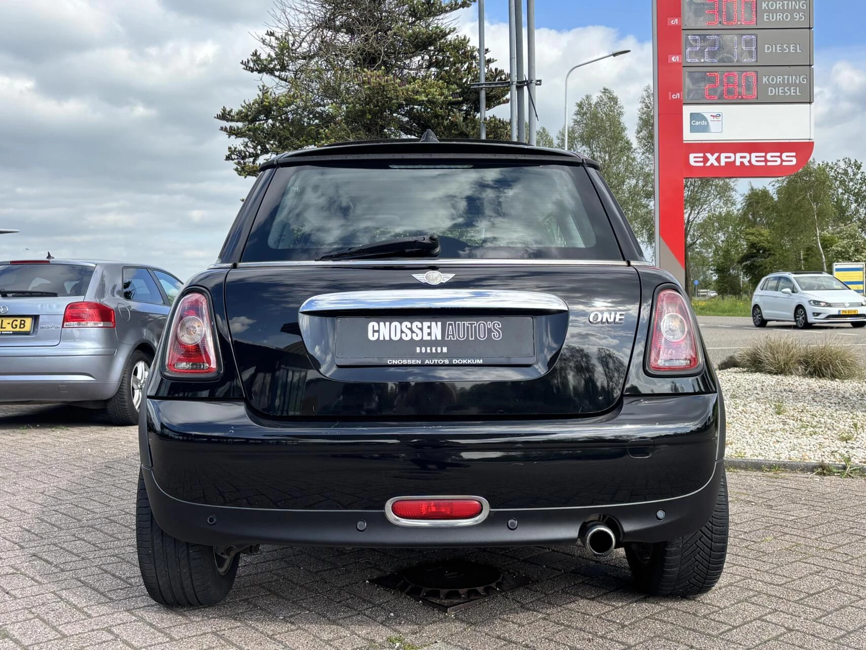 Hoofdafbeelding MINI One