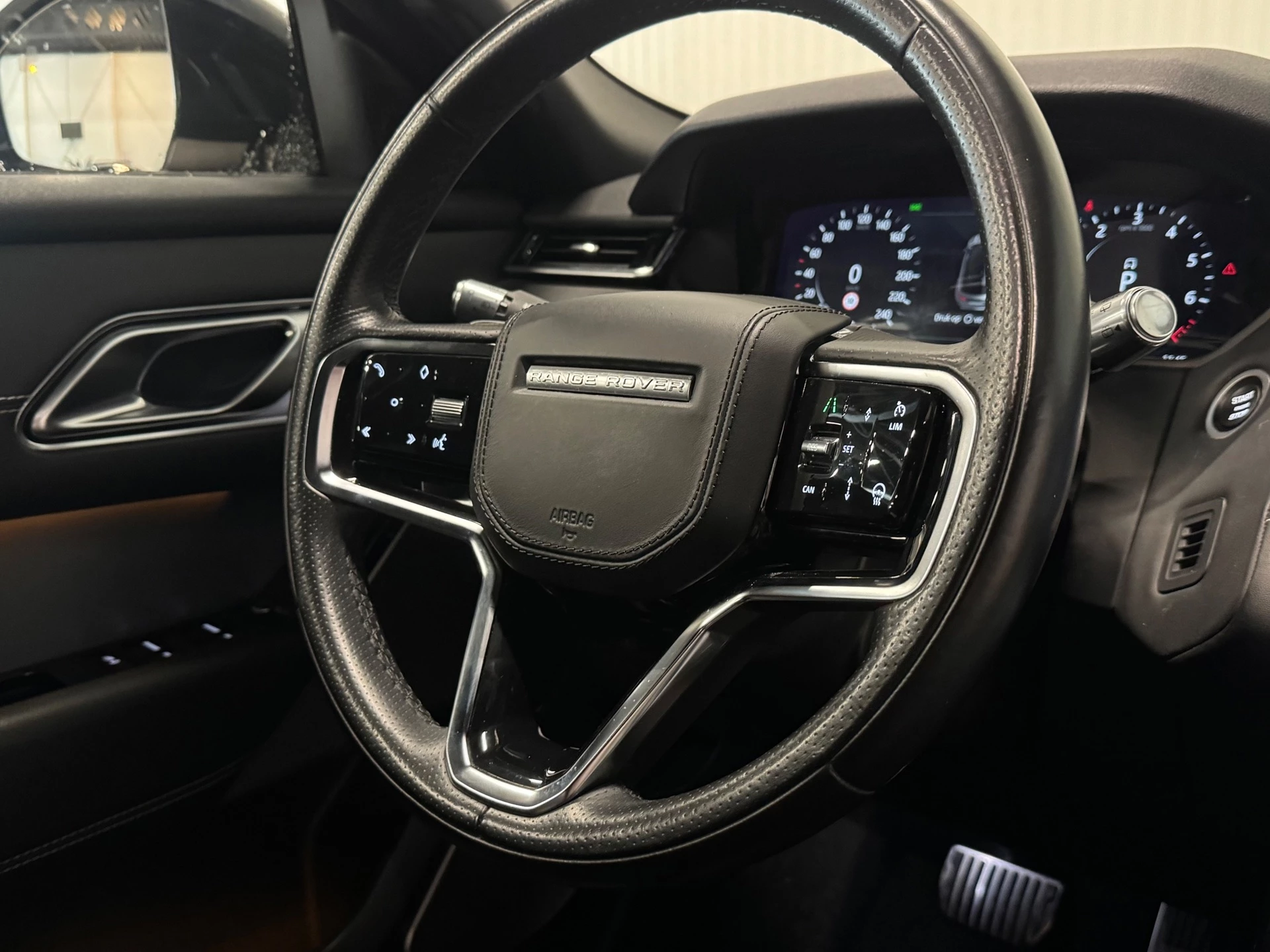 Hoofdafbeelding Land Rover Range Rover Velar
