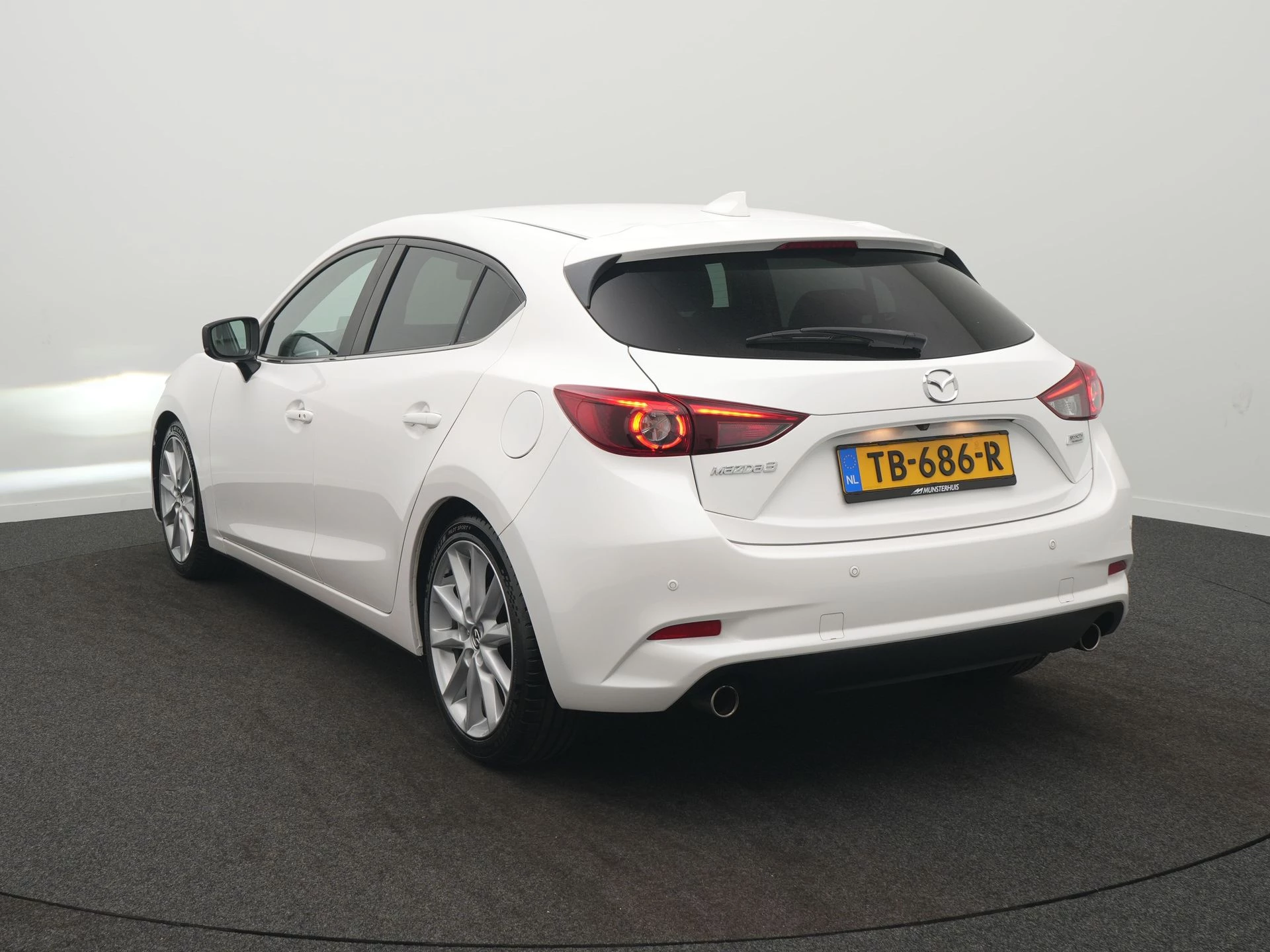 Hoofdafbeelding Mazda 3