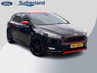 Ford Focus 1.5 Black Edition 150pk | Navigatie | Cruisecontrole | Trekhaak afneembaar