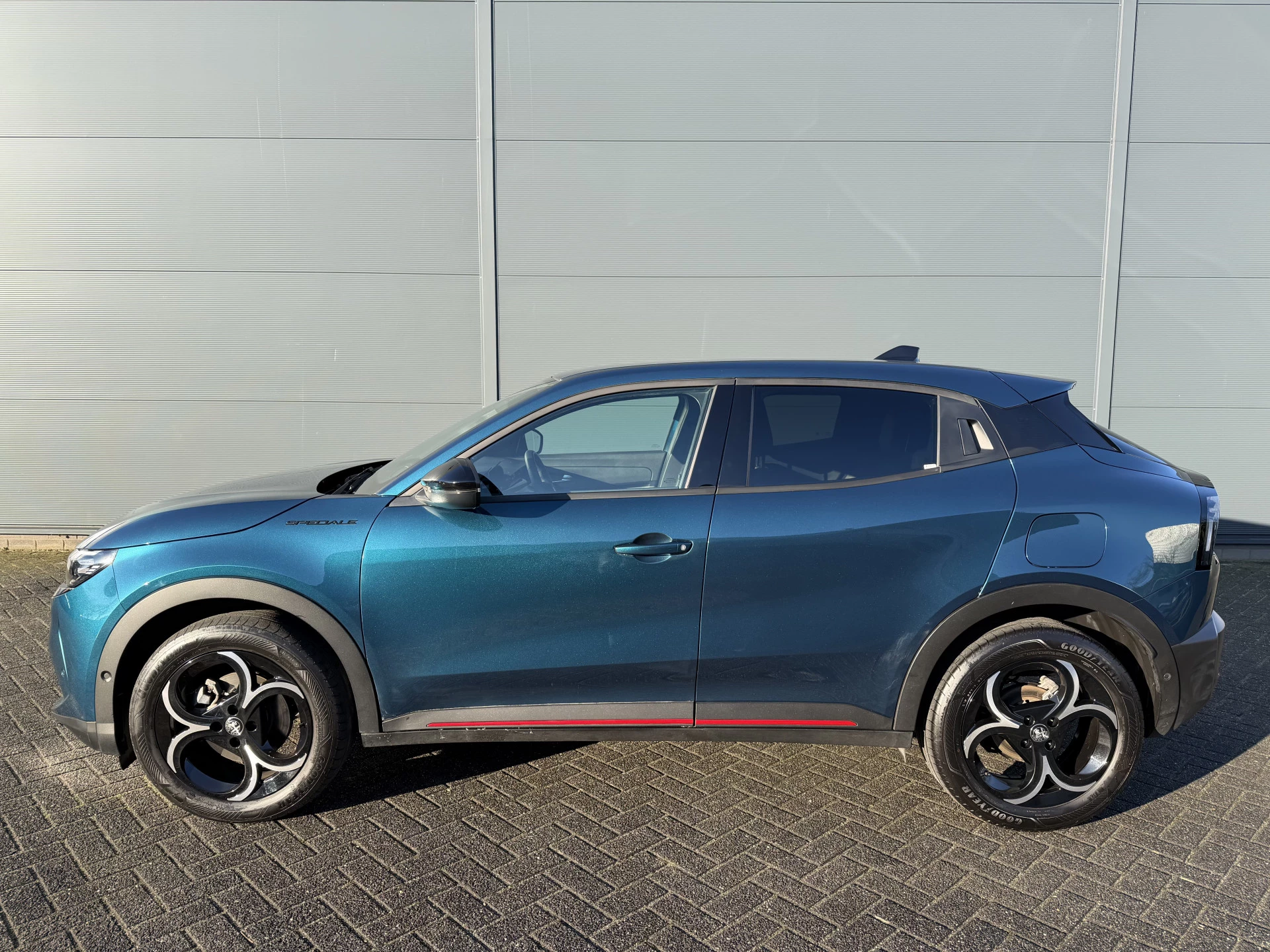 Hoofdafbeelding Alfa Romeo Junior