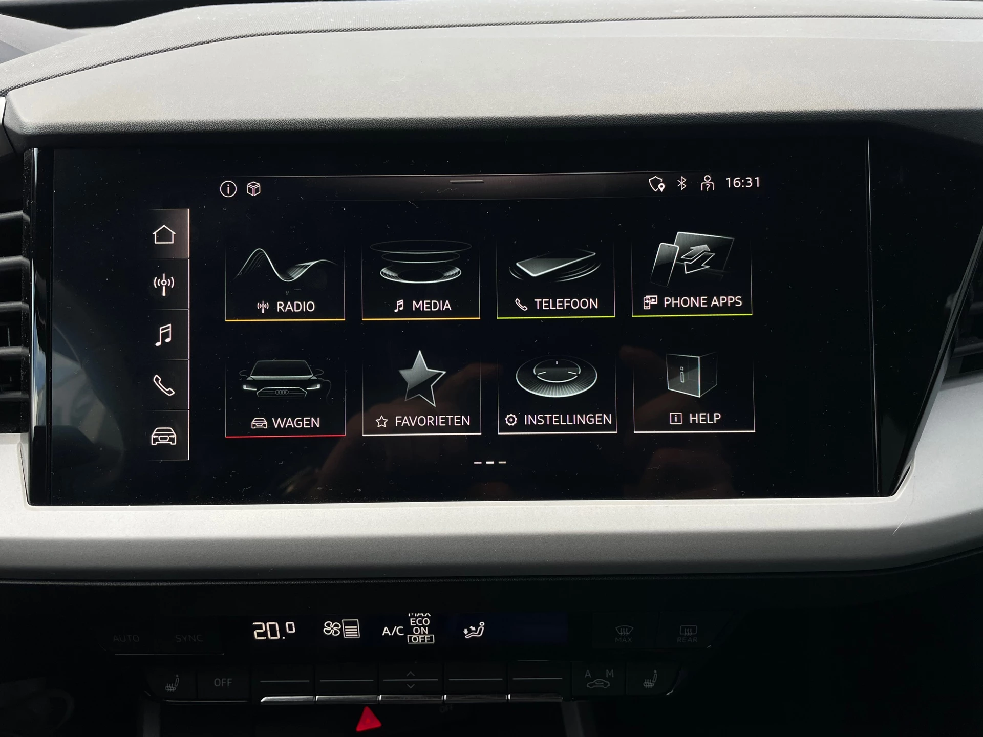 Hoofdafbeelding Audi Q4 e-tron