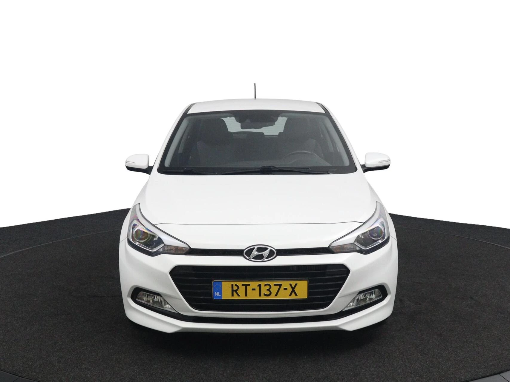 Hoofdafbeelding Hyundai i20