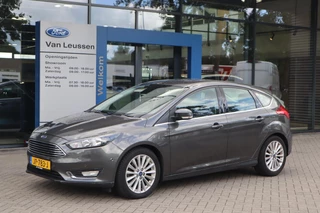 Ford Focus 1.5 150PK TITANIUM 5-DEURS NAVI LM-VELGEN CLIMA P-SENSOREN NL-AUTO KEYLESS START