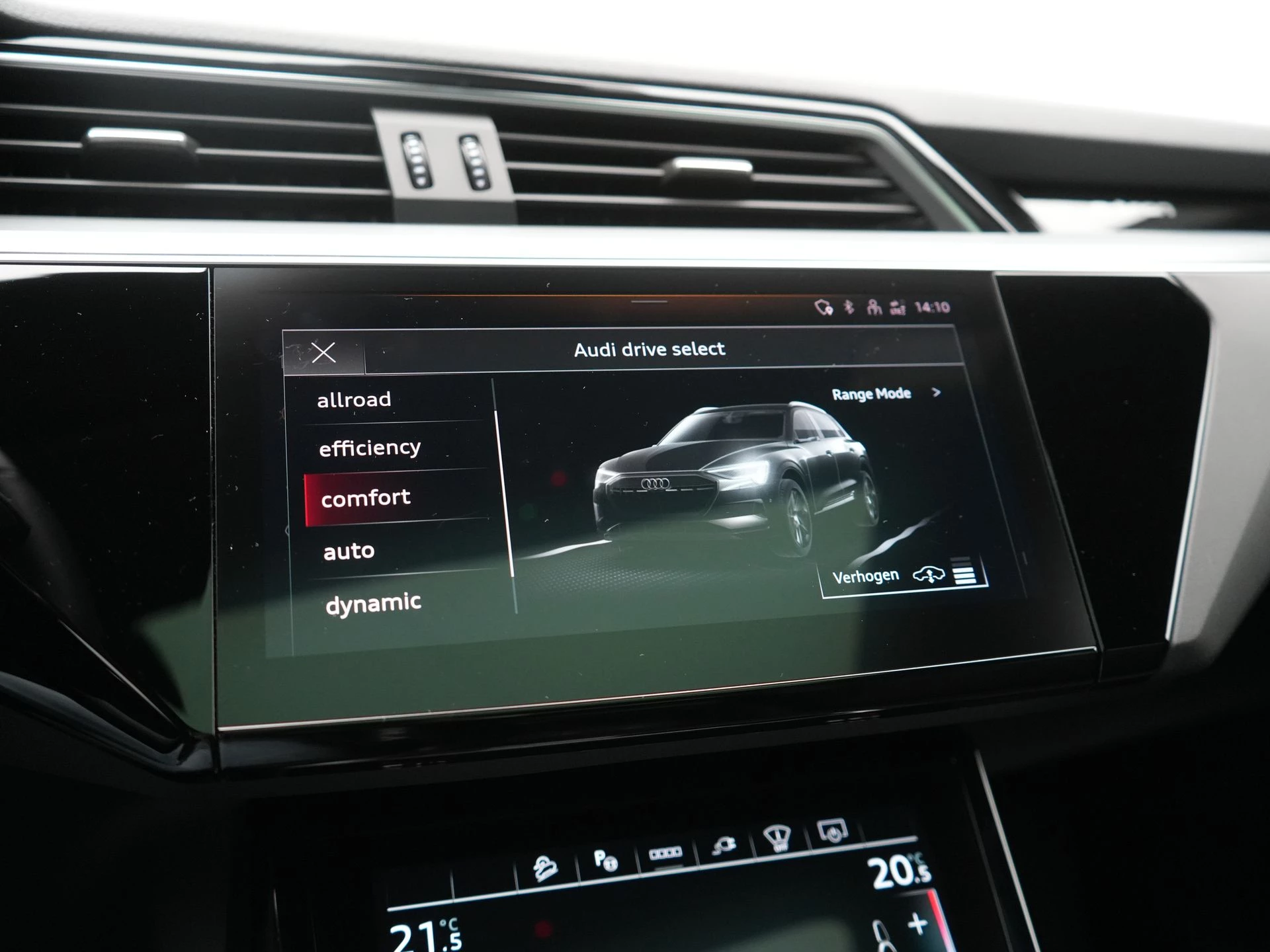 Hoofdafbeelding Audi Q8 e-tron