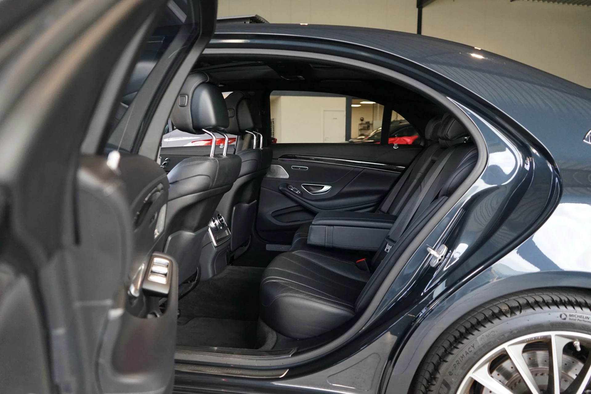 Hoofdafbeelding Mercedes-Benz S-Klasse