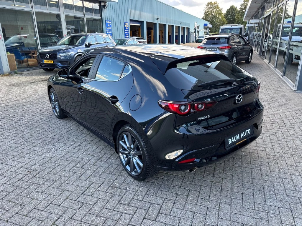 Hoofdafbeelding Mazda 3