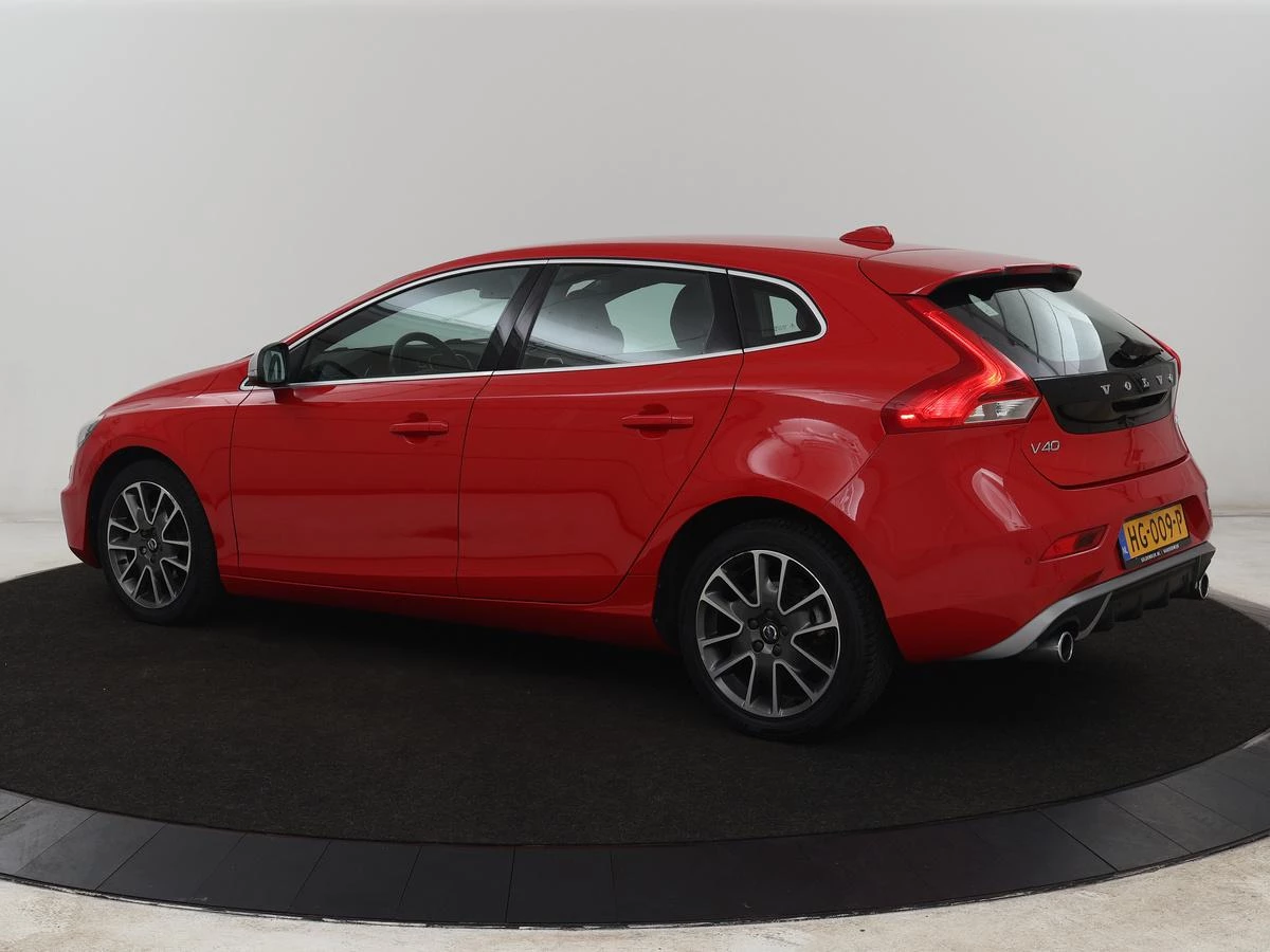 Hoofdafbeelding Volvo V40