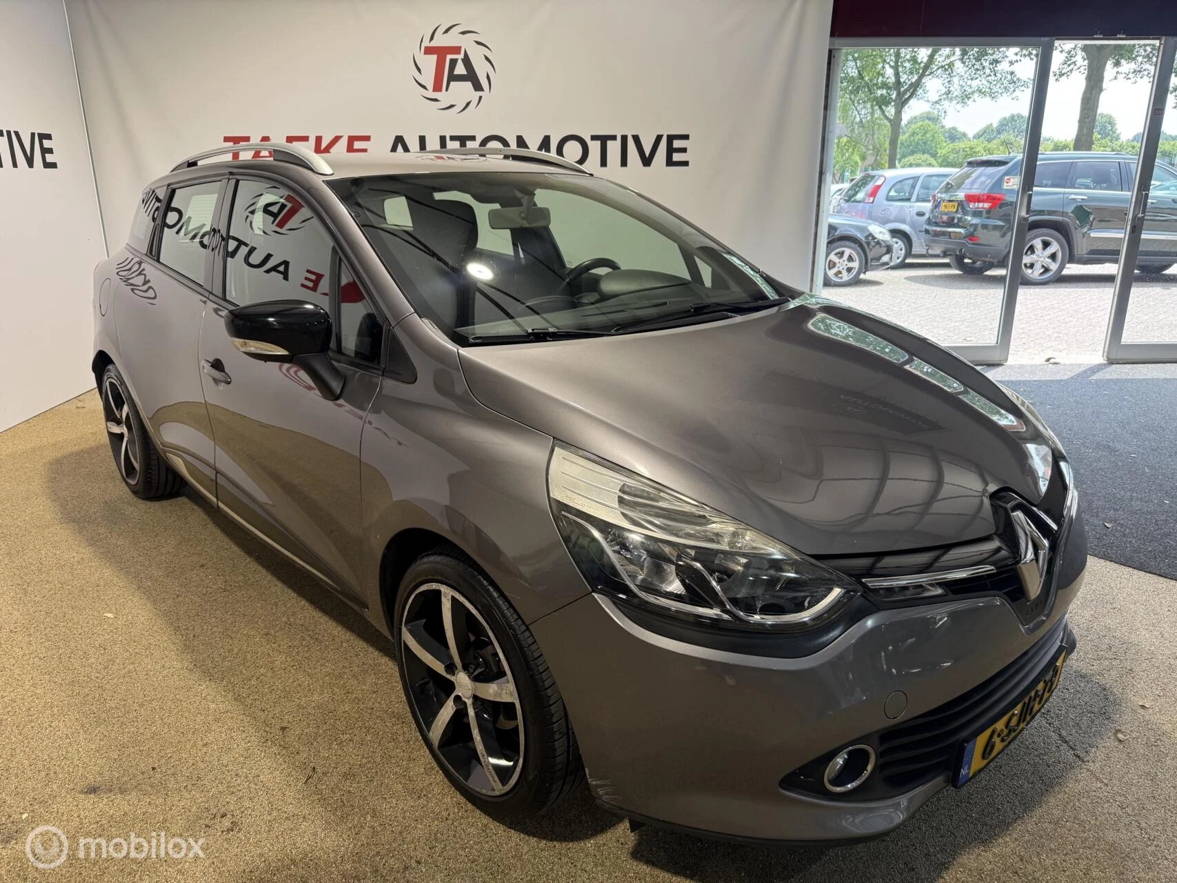 Hoofdafbeelding Renault Clio