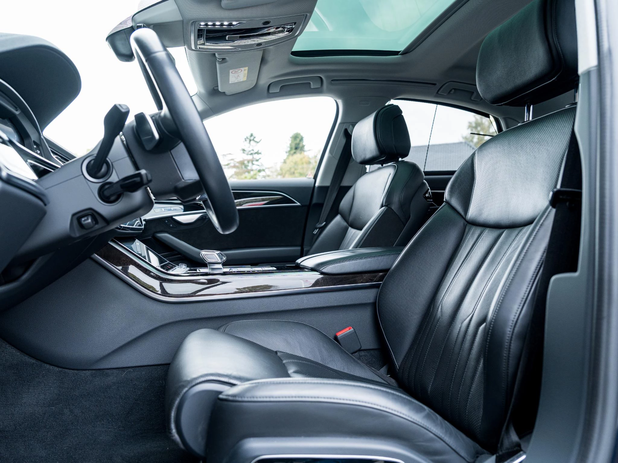 Hoofdafbeelding Audi A8