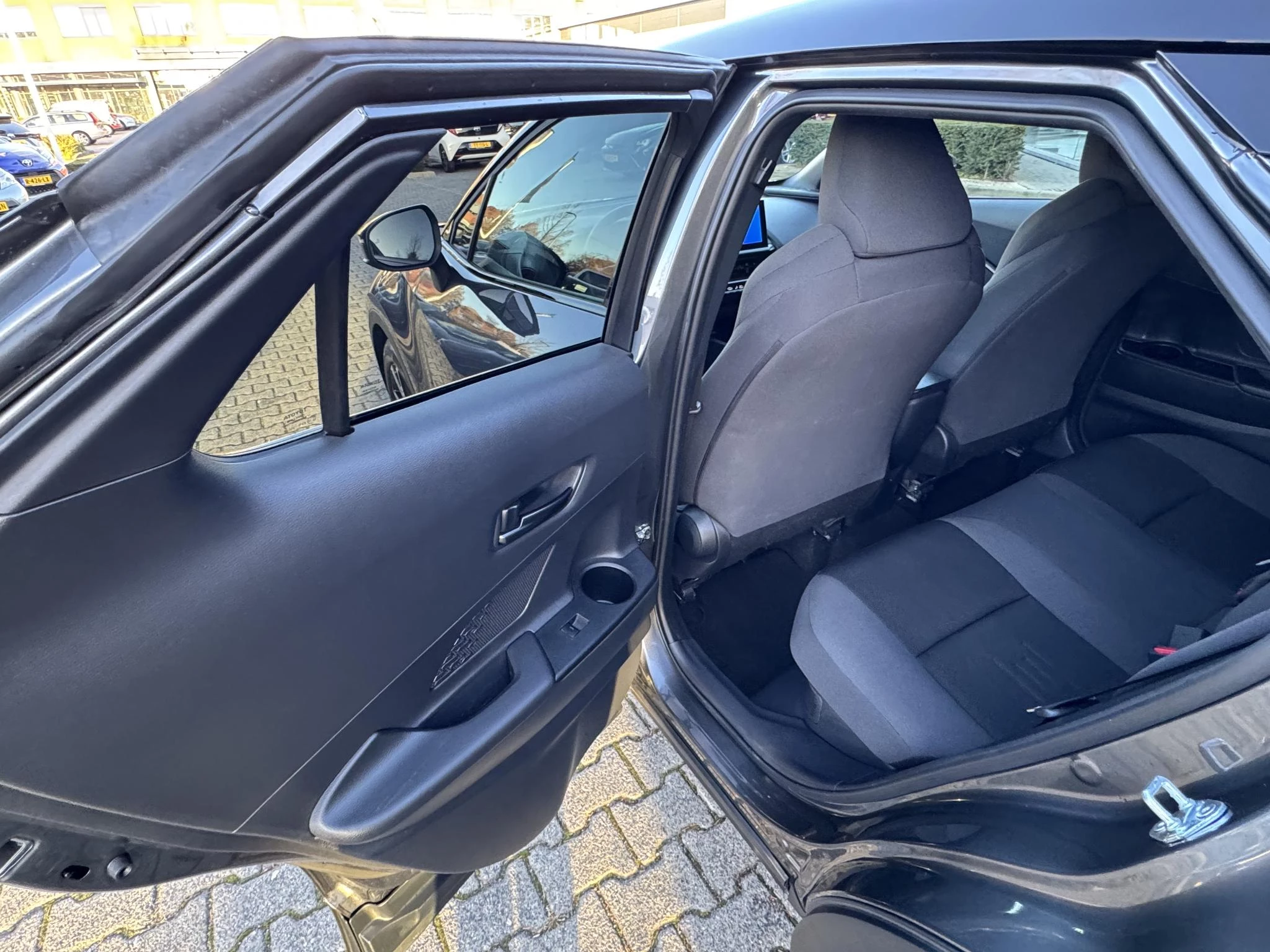 Hoofdafbeelding Toyota C-HR