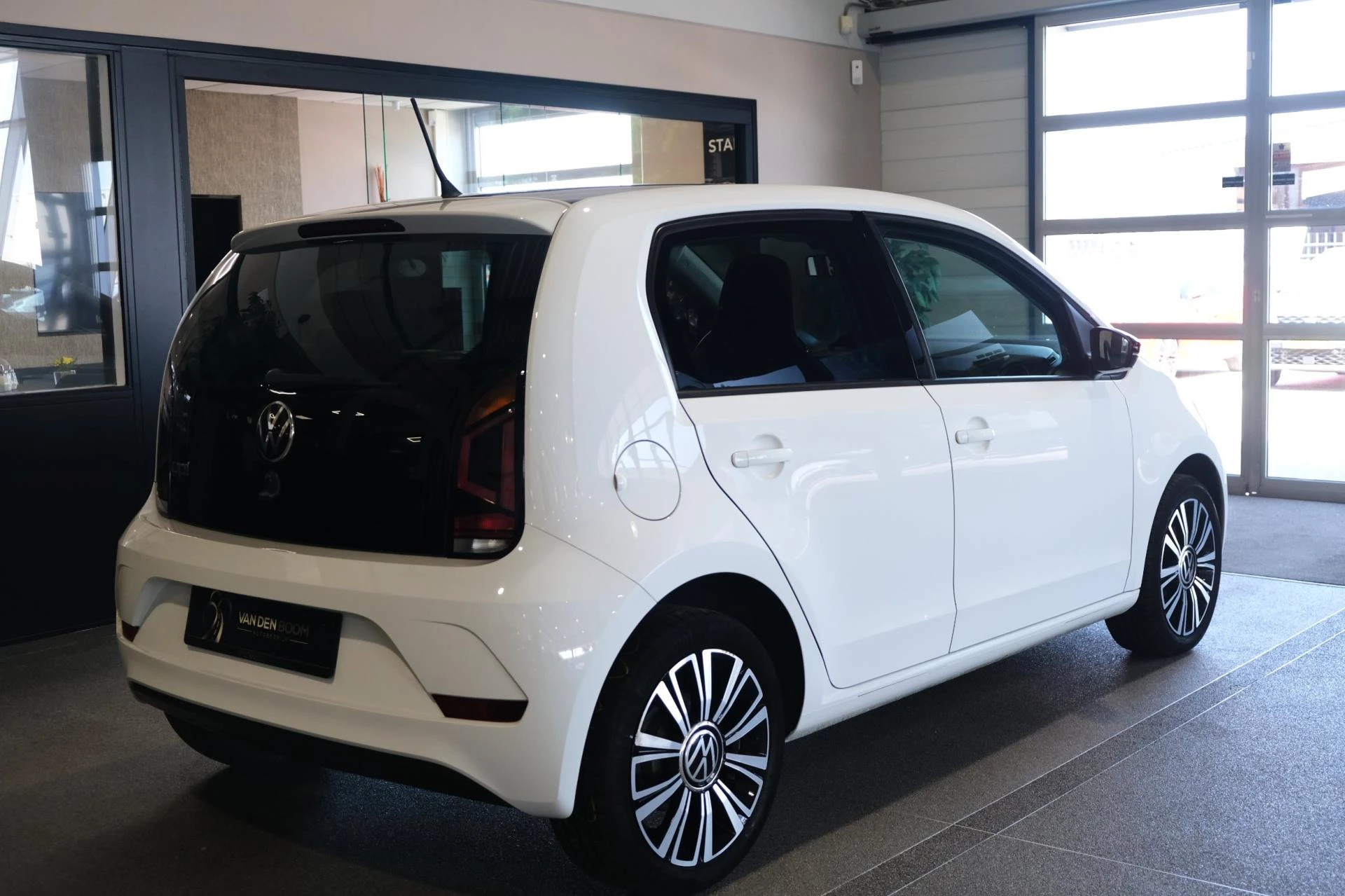 Hoofdafbeelding Volkswagen up!