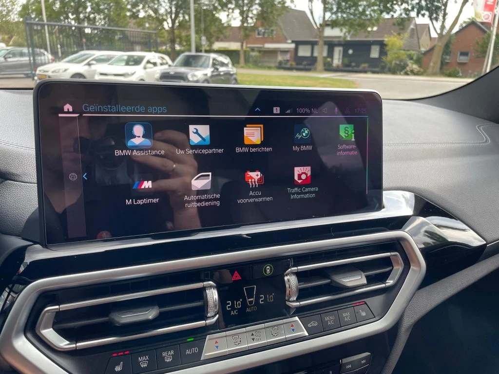 Hoofdafbeelding BMW iX3