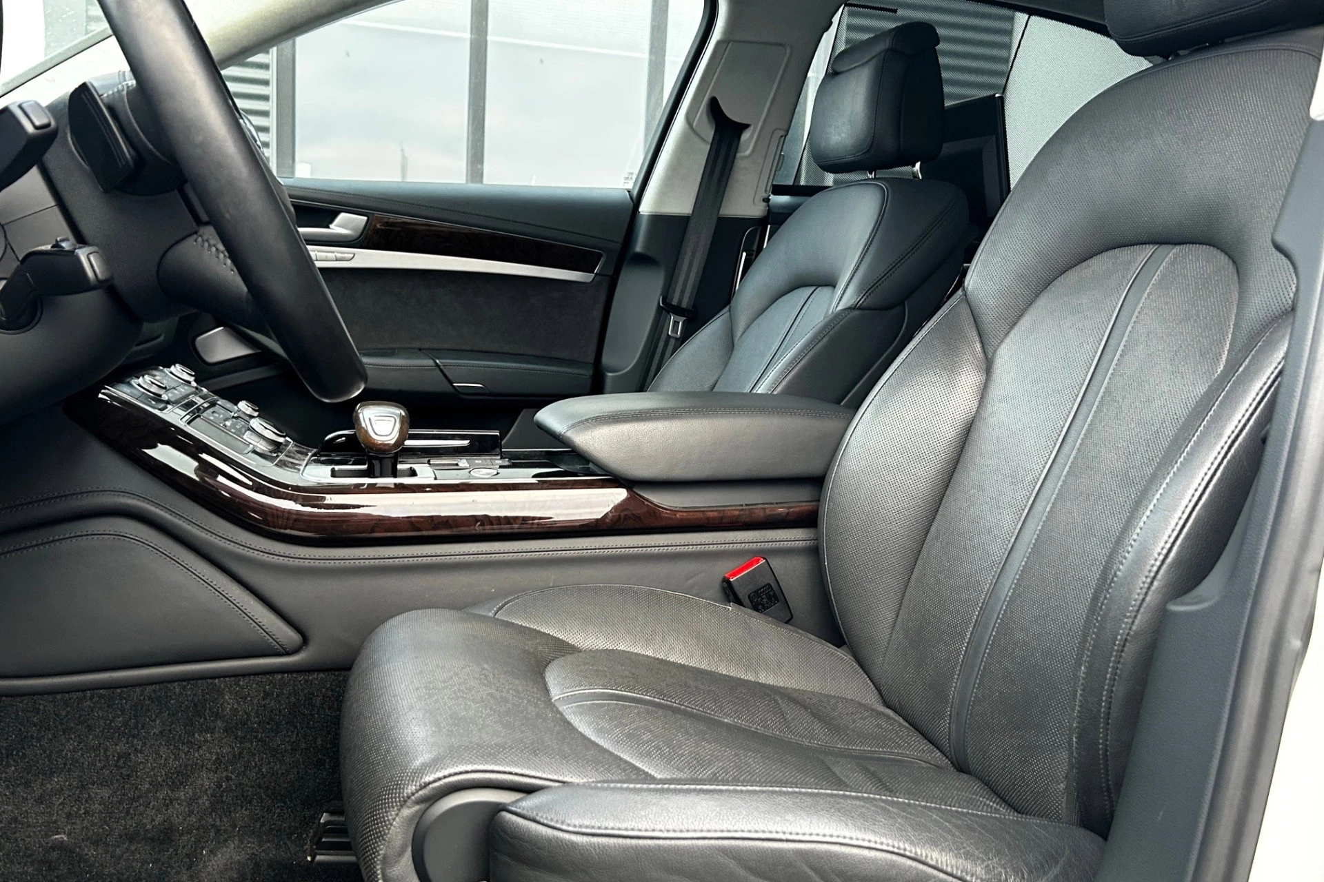 Hoofdafbeelding Audi A8