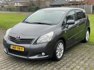 Hoofdafbeelding Toyota Verso Toyota Verso 1.8 VVT-I Business Automaat/ ECC/ Pano/ Navi/ Cruise/ Camera/ PDC V+A