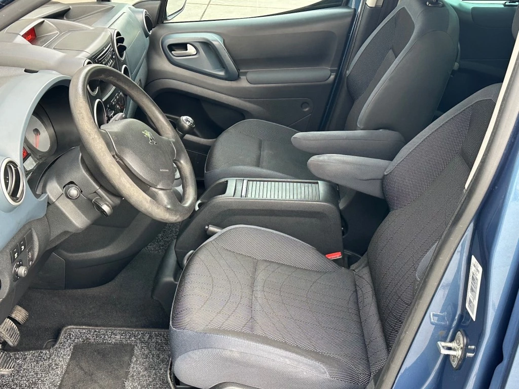 Hoofdafbeelding Peugeot Partner