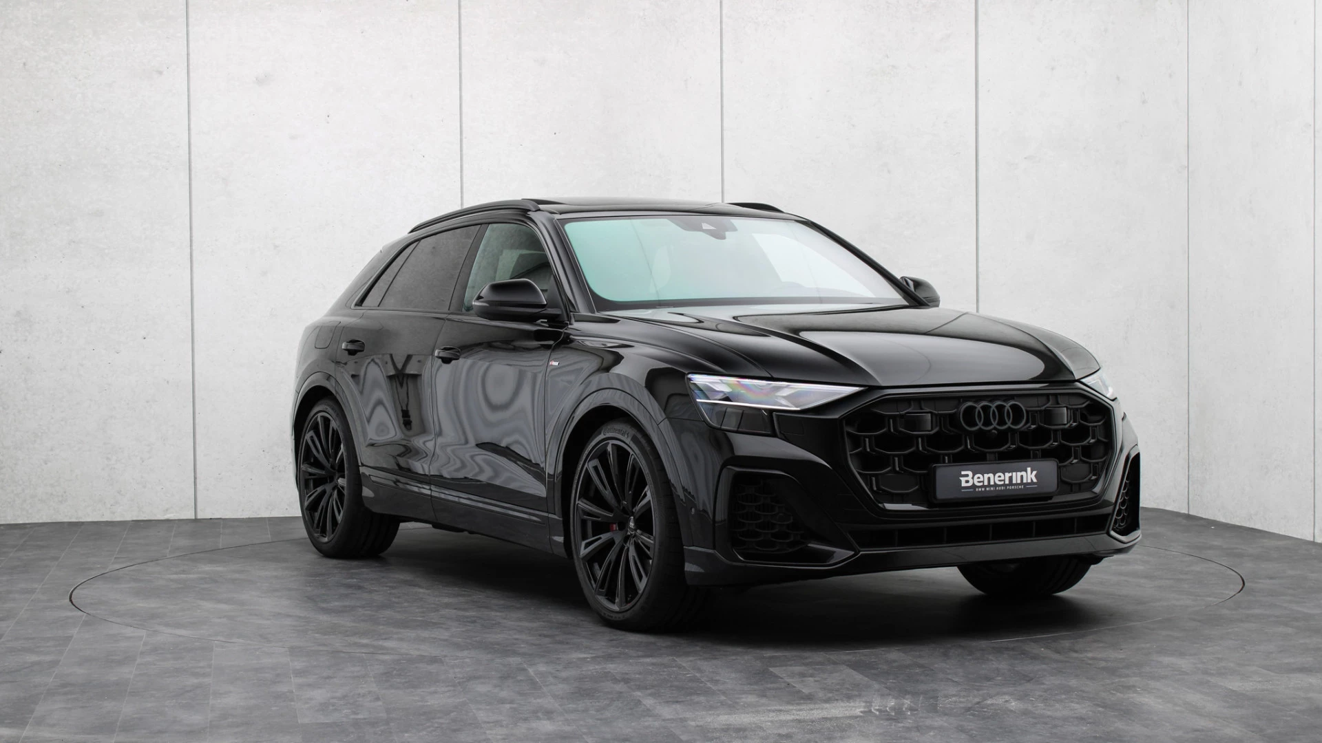 Hoofdafbeelding Audi Q8