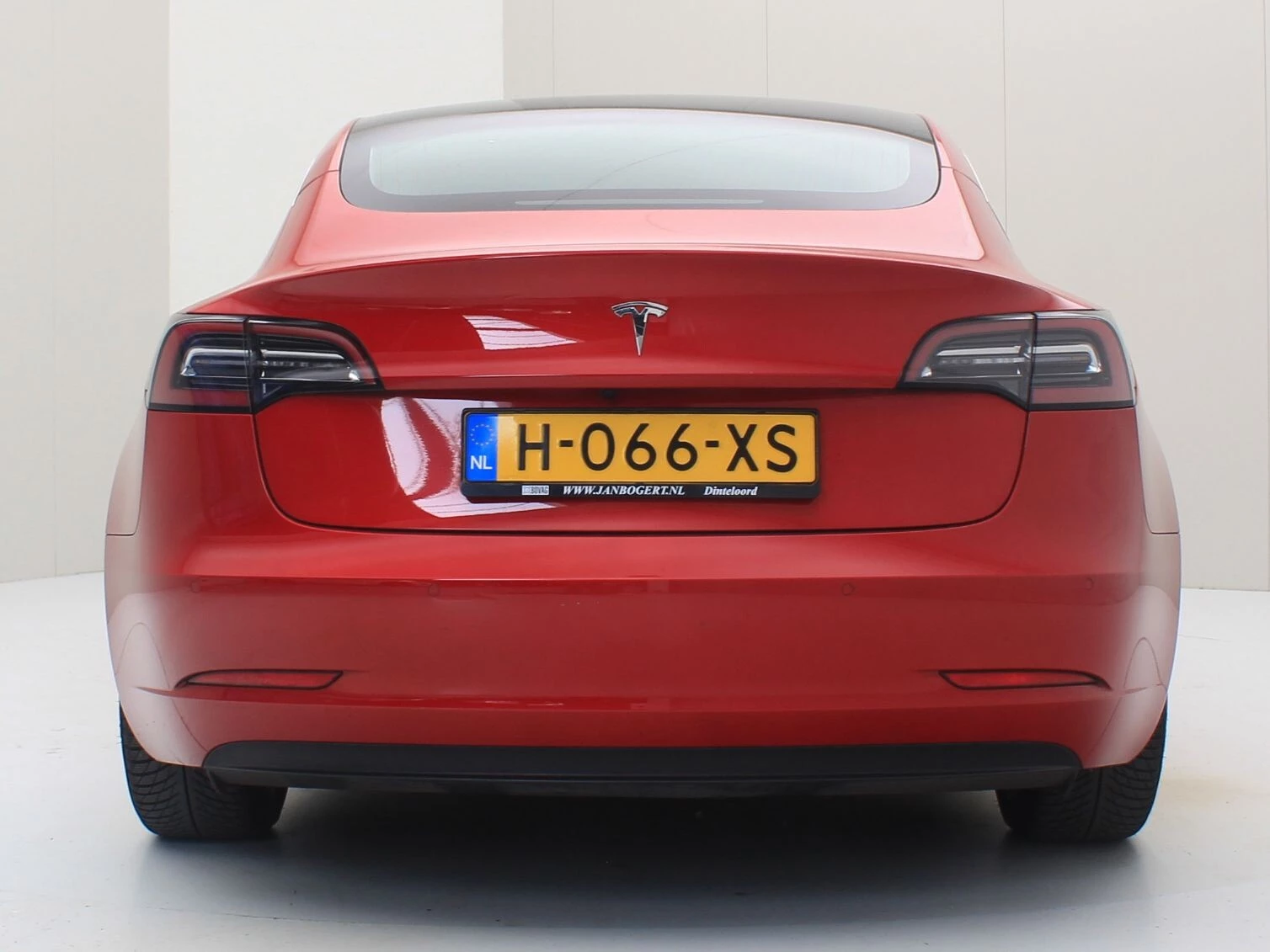 Hoofdafbeelding Tesla Model 3