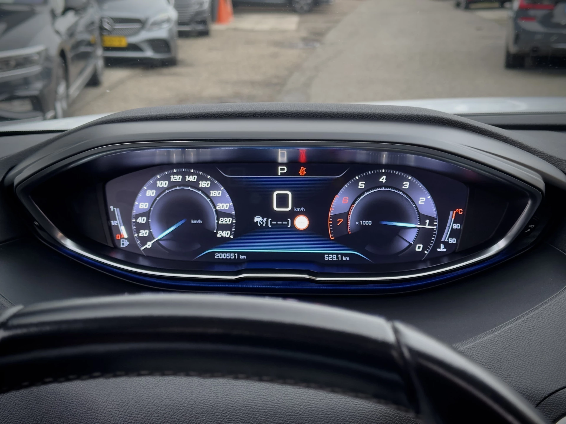 Hoofdafbeelding Peugeot 5008