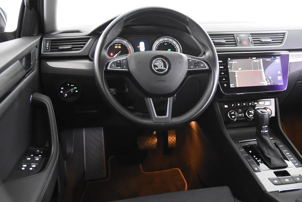 Hoofdafbeelding Škoda Superb