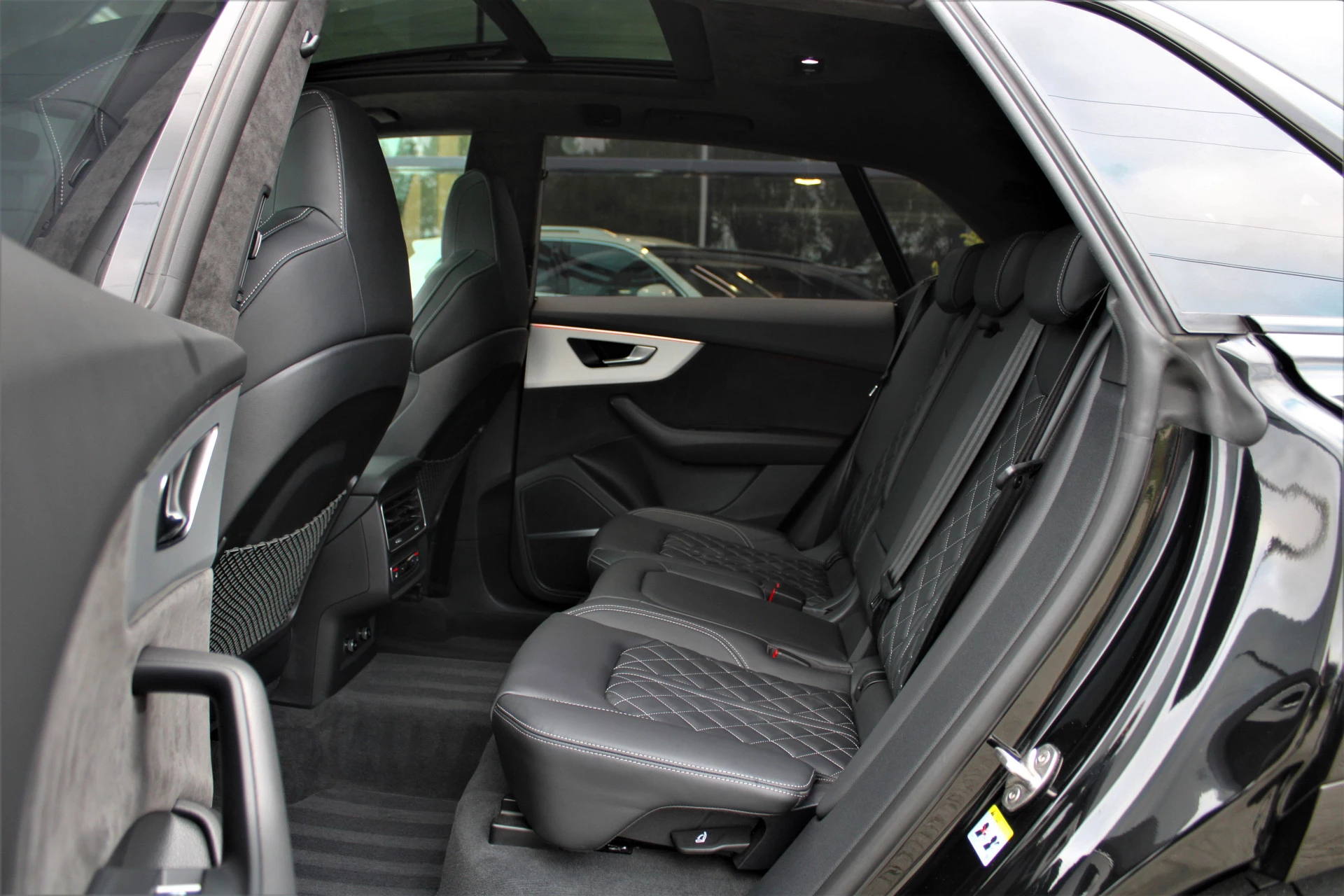 Hoofdafbeelding Audi Q8