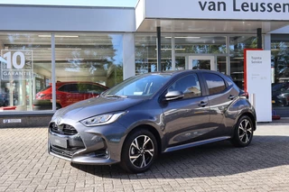 Toyota Yaris 1.5 HYBRID 115 STYLE STOELVERW. DODEHOEKDETECTIE PARK.SENSOREN V+A KEYLESS AD-CRUISE LM-VELGEN