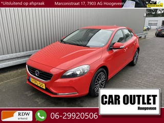 Hoofdafbeelding Volvo V40 Volvo V40 1.6 T3 Kinetic Clima, CC, PDC & Cam. nw. APK – Inruil Mogelijk –