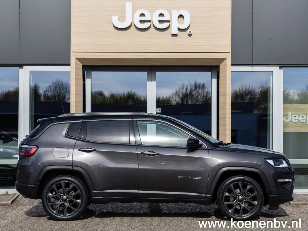 Hoofdafbeelding Jeep Compass