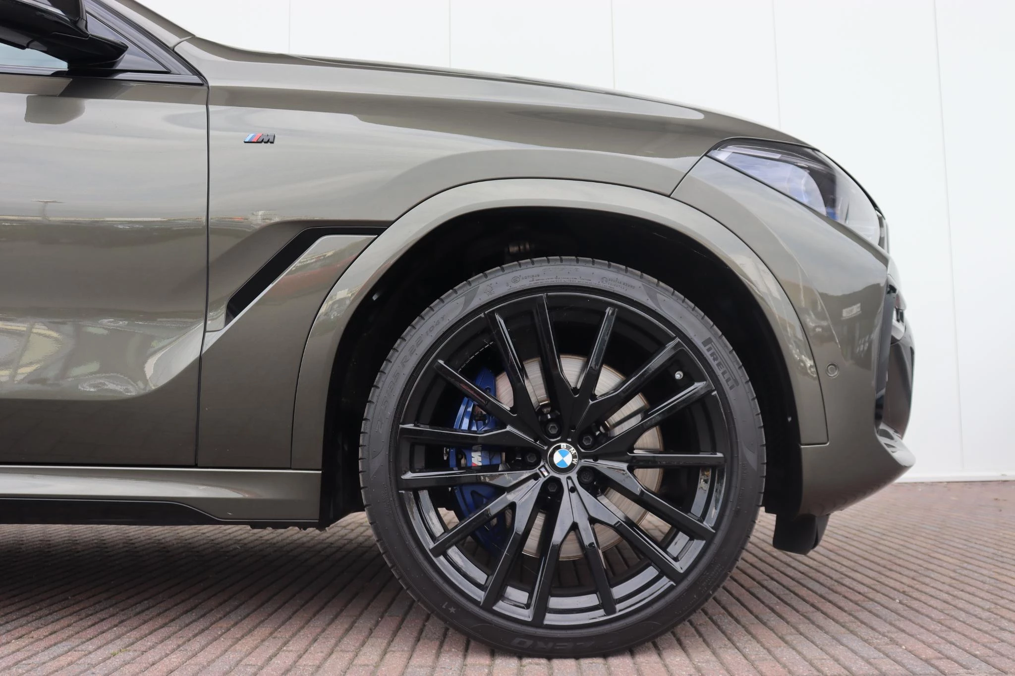 Hoofdafbeelding BMW X6