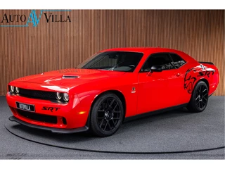 Hoofdafbeelding Dodge Challenger Dodge Challenger 6.4 V8 492pk SRT Scat Pack Facelift - model Navi Leer Alpine